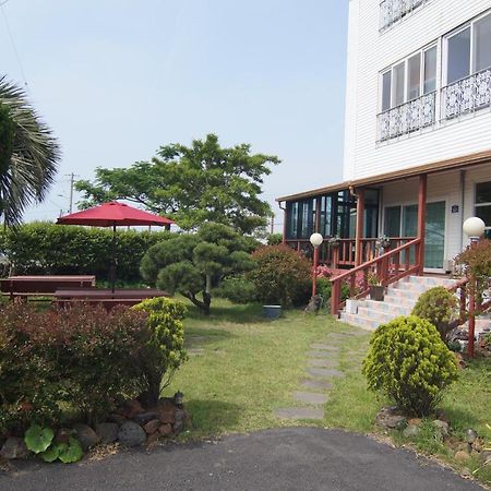 Yerae Pension Seogwipo Esterno foto